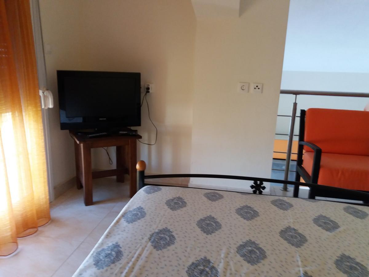 Dimitrios Apartments Sotirítsa Dış mekan fotoğraf